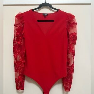 Express Mesh Sleeve Bodysuit - L